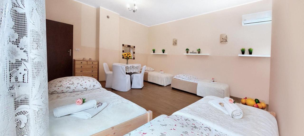 Apartamenty Gorki Male 투션 외부 사진
