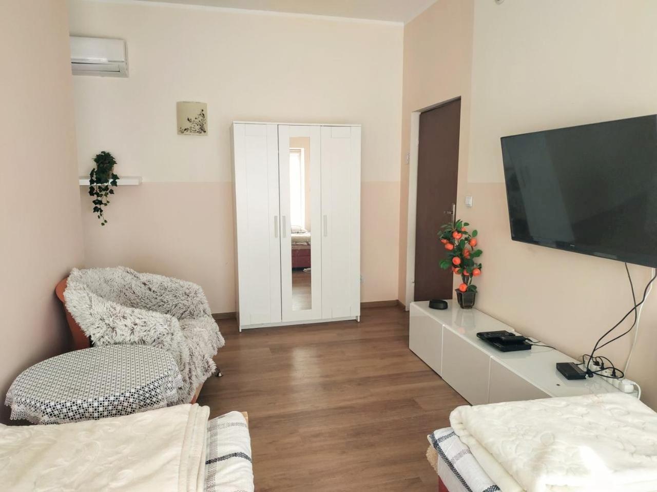 Apartamenty Gorki Male 투션 외부 사진